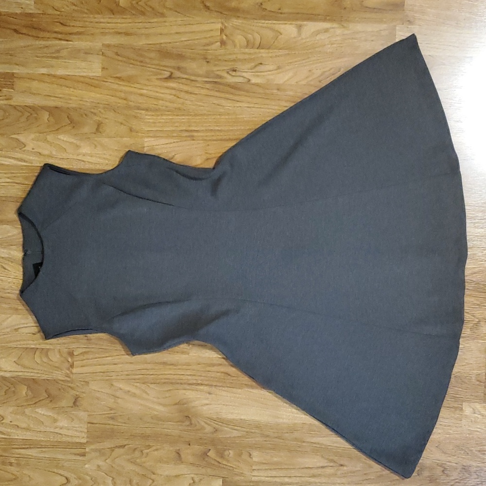 Donna Morgan Womens Fit and Flair Sleeveless Dress Gray Size 8 Like New